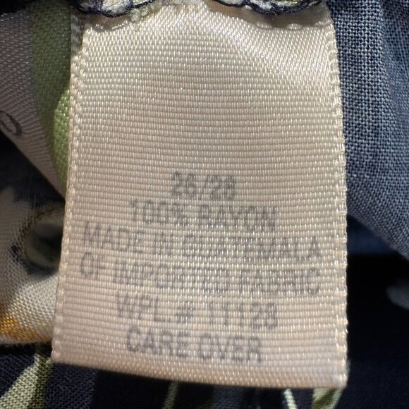 Capistrano Essentials Vintage Womens Navy Flowy Floral Midi Full Skirt 26/28 - Picture 2 of 8